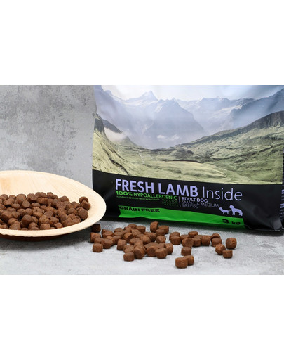 DR PETCARE Country&Nature Lamb with Turkey Recipe Mazo un vidējo lielumu suņu barība ar jēra un tītaru gaļu 3 kg