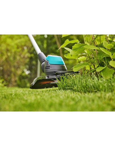 GARDENA  Akumuliatoriaus žoliapjovė „EasyCut 23 / 18V P4A“ su akumuliatoriumi
