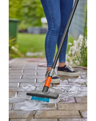 GARDENA Cleansystem szczotka do mycia twarda z trzonkiem